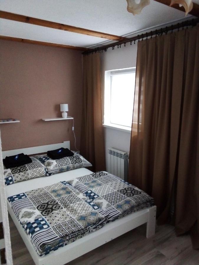 Domek Na Prerii Villa Ustrzyki Dolne Esterno foto