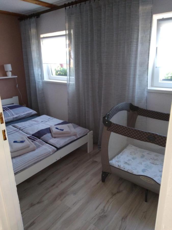 Domek Na Prerii Villa Ustrzyki Dolne Esterno foto