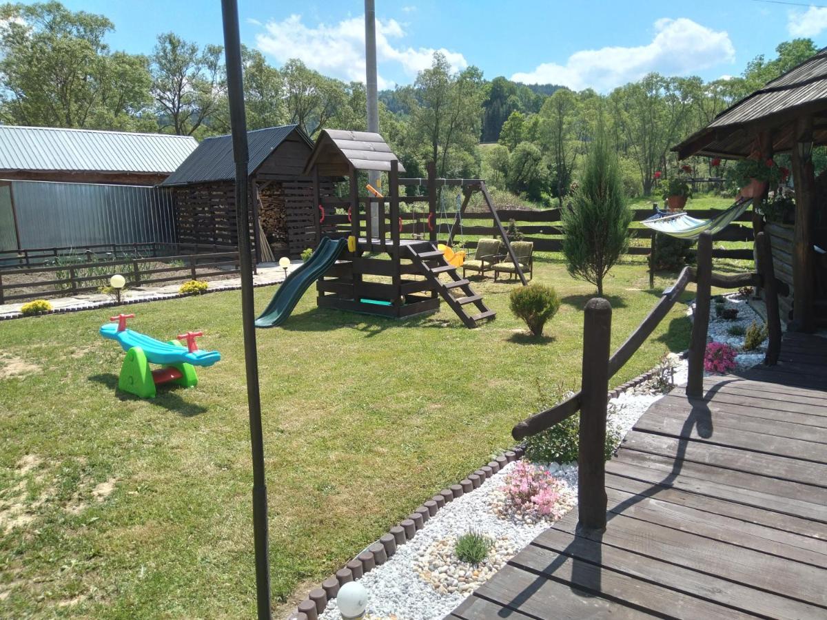 Domek Na Prerii Villa Ustrzyki Dolne Esterno foto