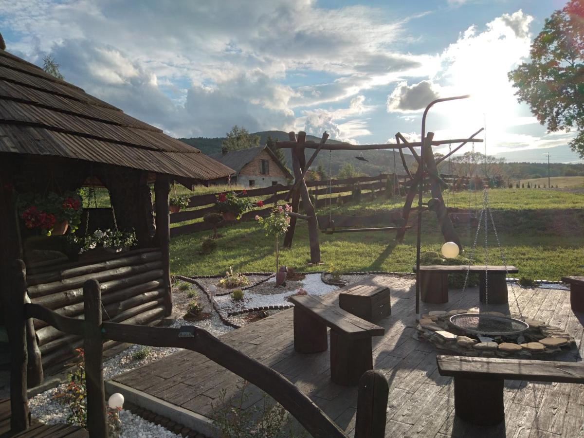 Domek Na Prerii Villa Ustrzyki Dolne Esterno foto
